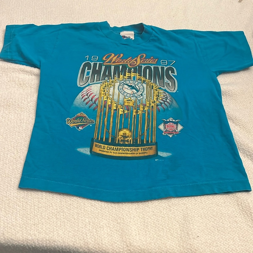 Vintage Florida Marlins 1997 World Series kids Tshirt